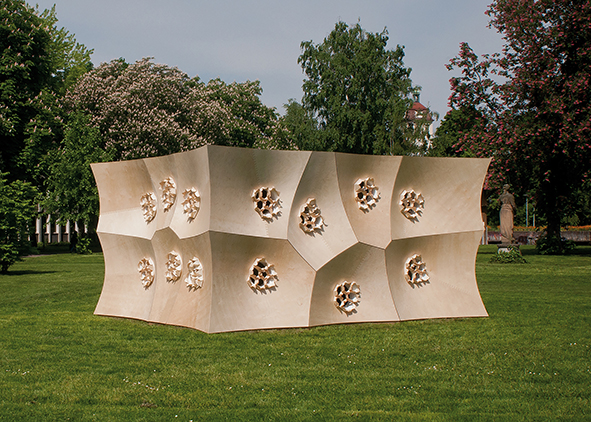 Institute for Lightweight Structures and Conceptual Design (ILEK) and Institute for System Dynamics (ISYS), SmartShell, University of Stuttgart, 2012 (credit: ILEK – University of Stuttgart). AGATHÒN 06 | 2019